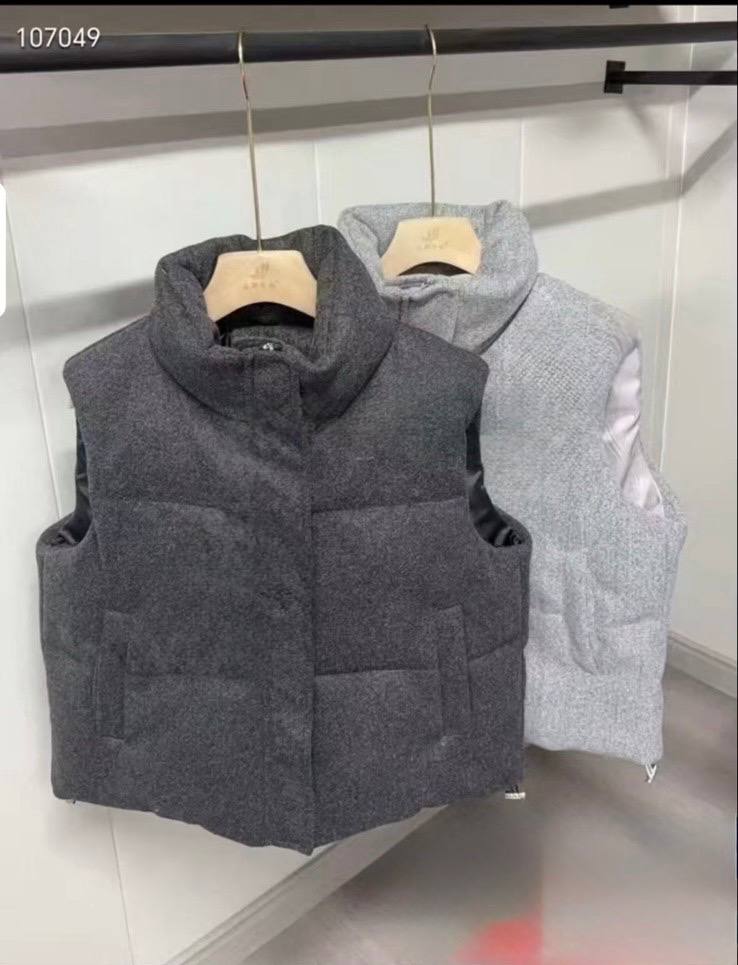 Безрукавка жіноча